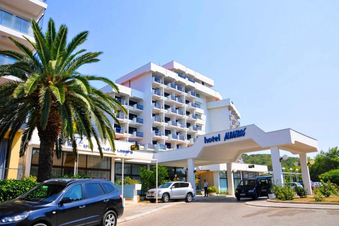 Corpus A - Hotel Albatros Ulcinj Exterior photo